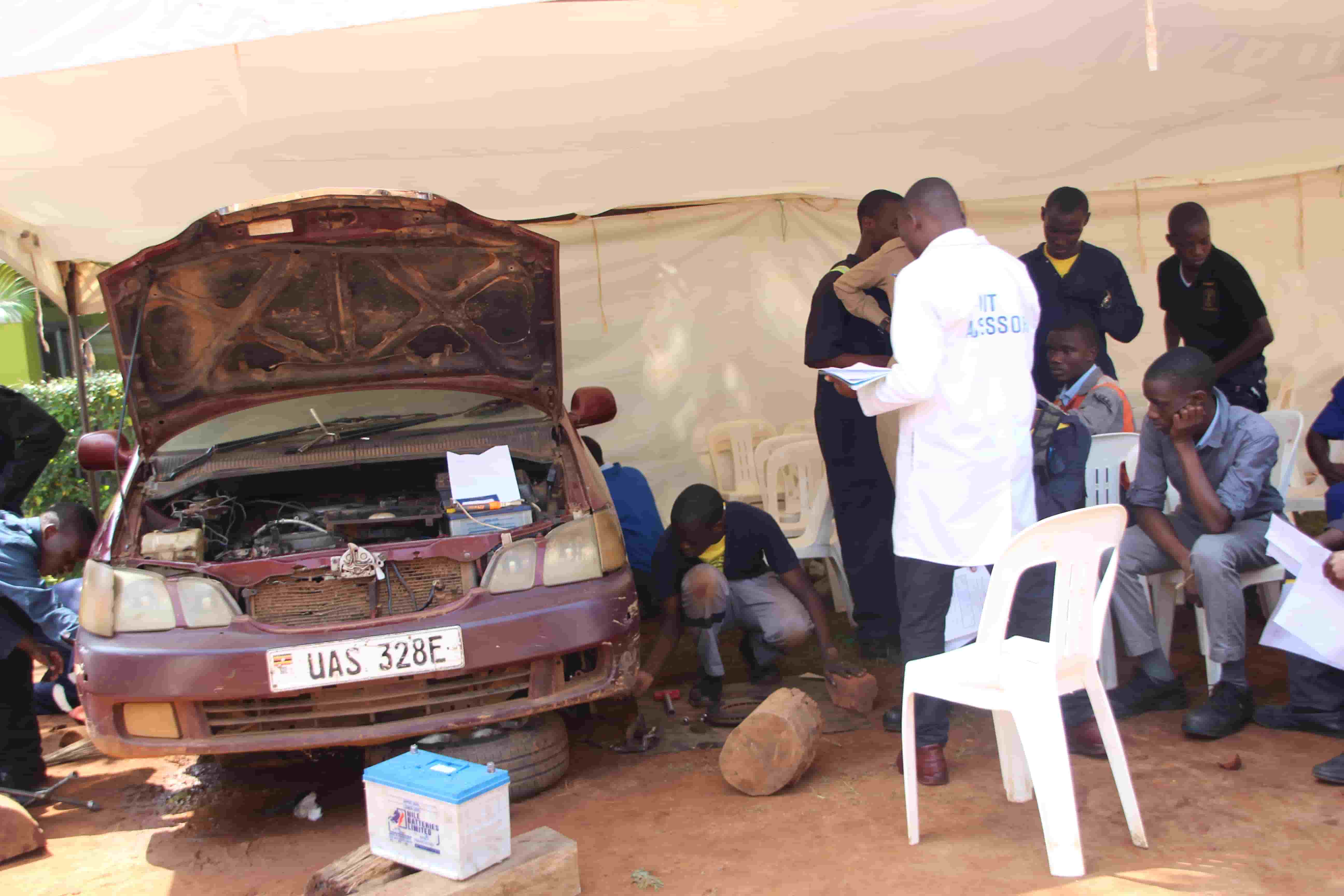 Motor vehicle mechanics workshop